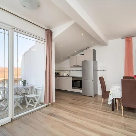 Amazing In With Wifi Apartment *